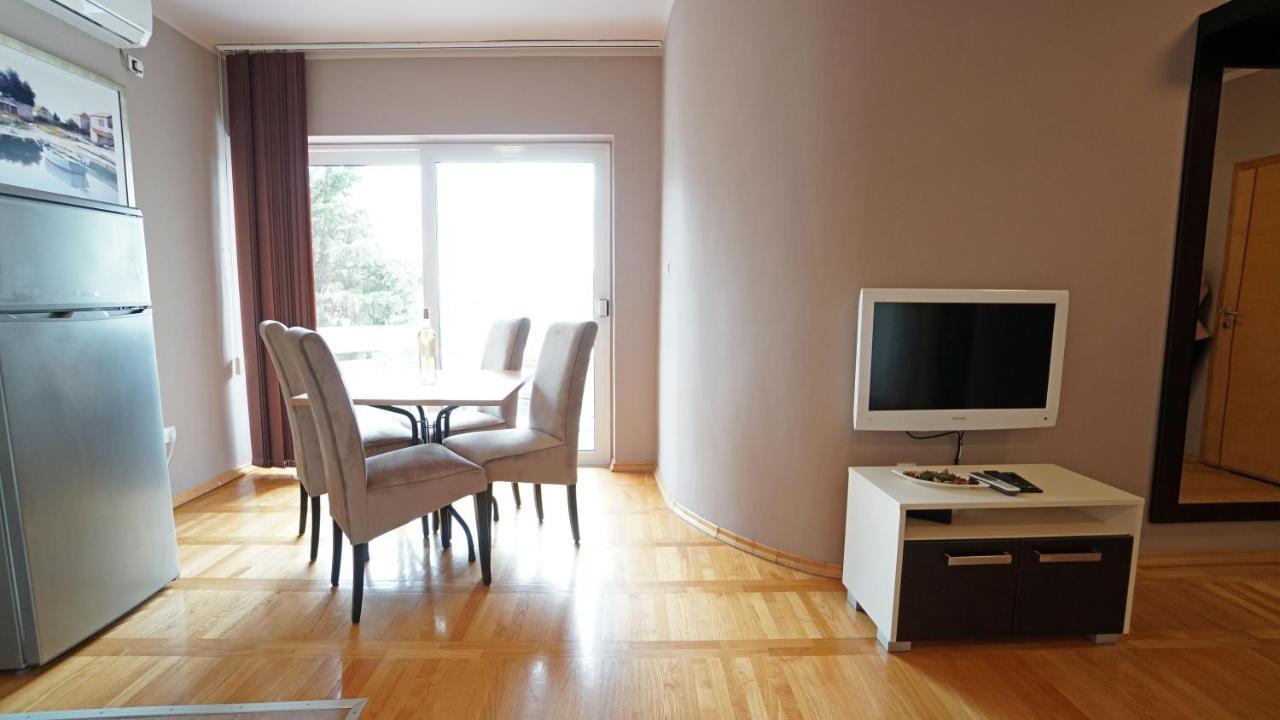Apartments Paradiso Vir Szoba fotó
