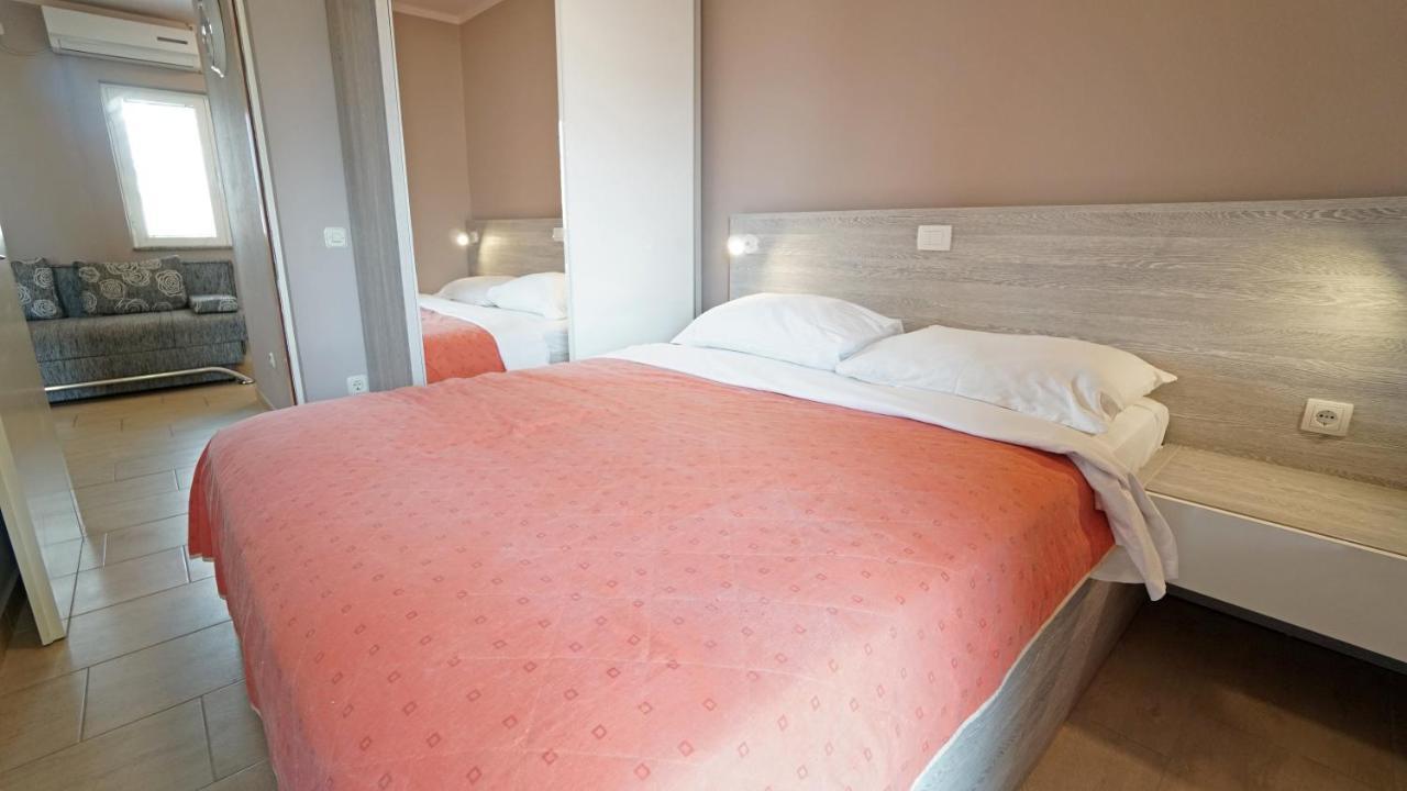 Apartments Paradiso Vir Szoba fotó