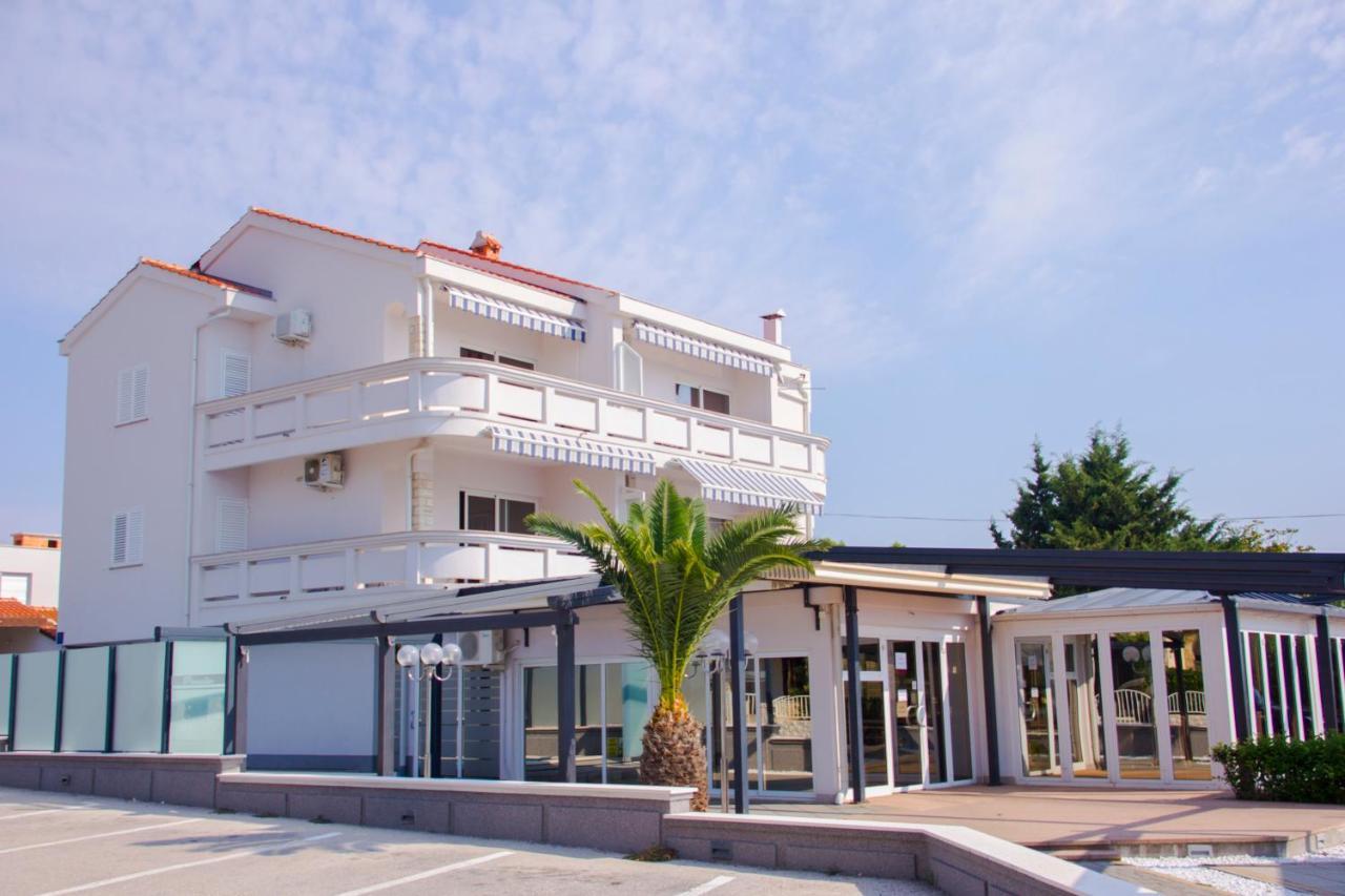 Apartments Paradiso Vir Kültér fotó